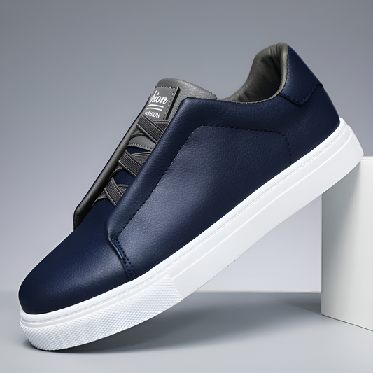 Herren-Sneaker mit Schnürung im klassischen Design