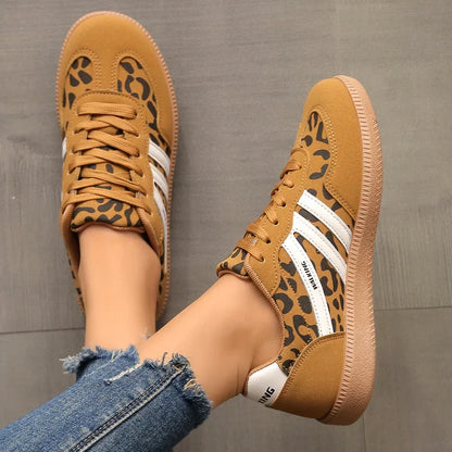 Damen Orthopädische Wildleder-Sneaker | Weites Komfort-Schuhwerk