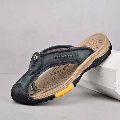 Herren-Sportsandalen mit geschlossener Spitze