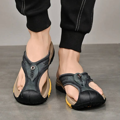 Herren-Sportsandalen mit geschlossener Spitze